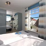 Strandjuwel 225 *