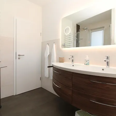 Strandjuwel 225 شقة *